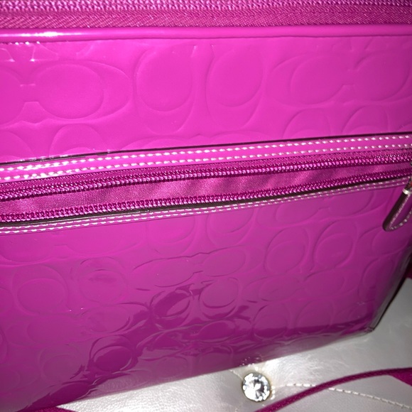 Coach Signature Patent Leather Fuchsia Embossed High-Tech Tote - Picture 10 of 11